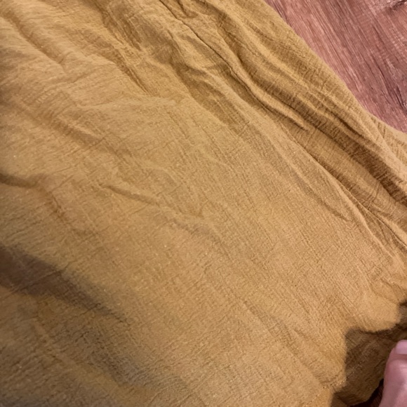 Button Down Gold Skirt - Picture 4 of 5